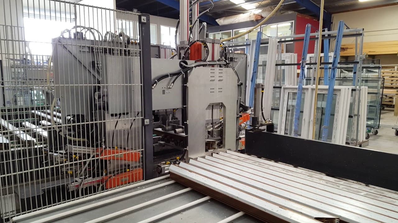 Ra Workshop CNC - Elumatec SBZ 608